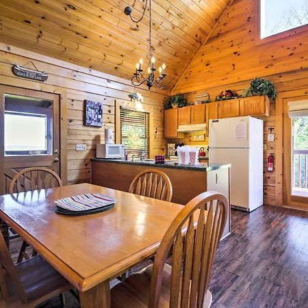 Sevierville Retreat Private Hot Tub And Lake Views! المظهر الخارجي الصورة