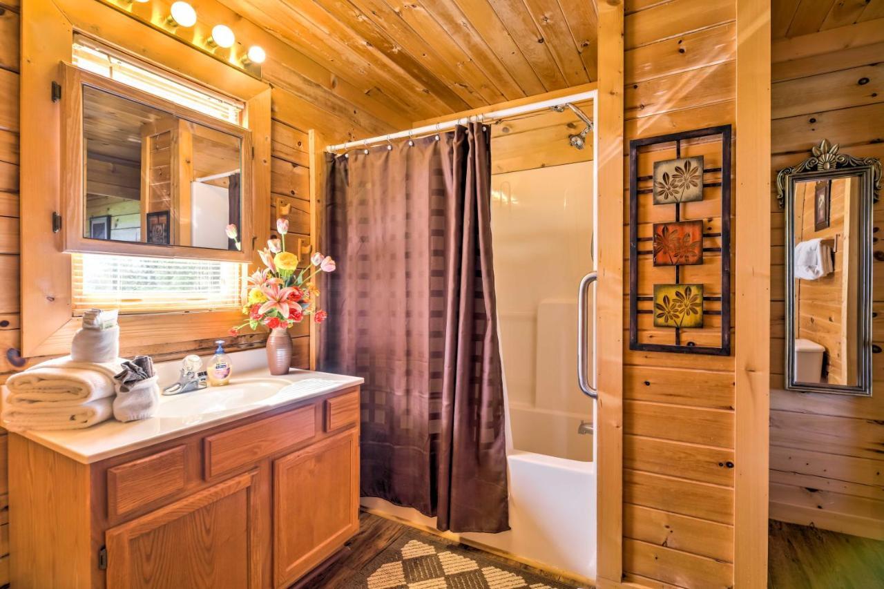Sevierville Retreat Private Hot Tub And Lake Views! المظهر الخارجي الصورة