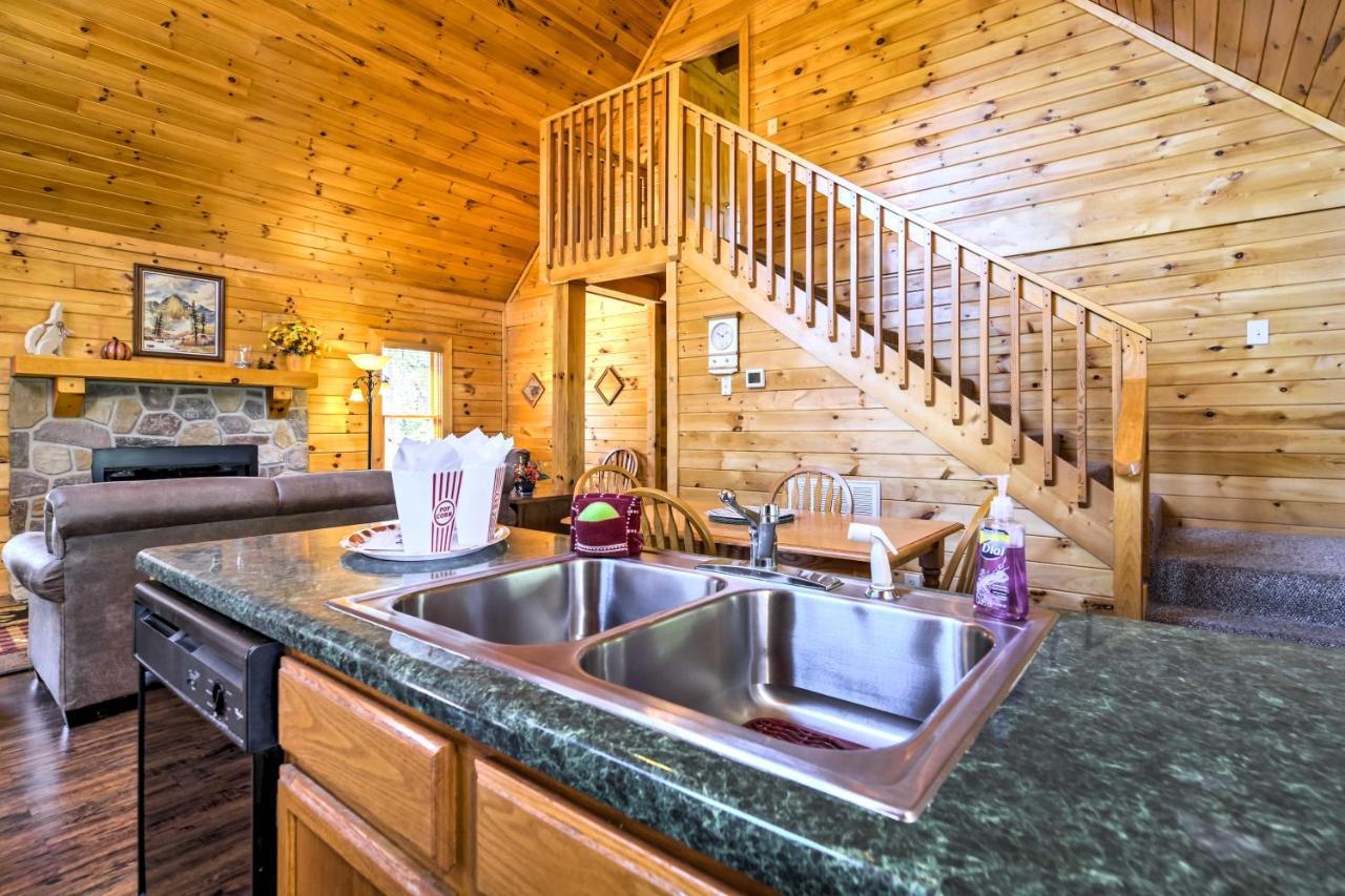 Sevierville Retreat Private Hot Tub And Lake Views! المظهر الخارجي الصورة