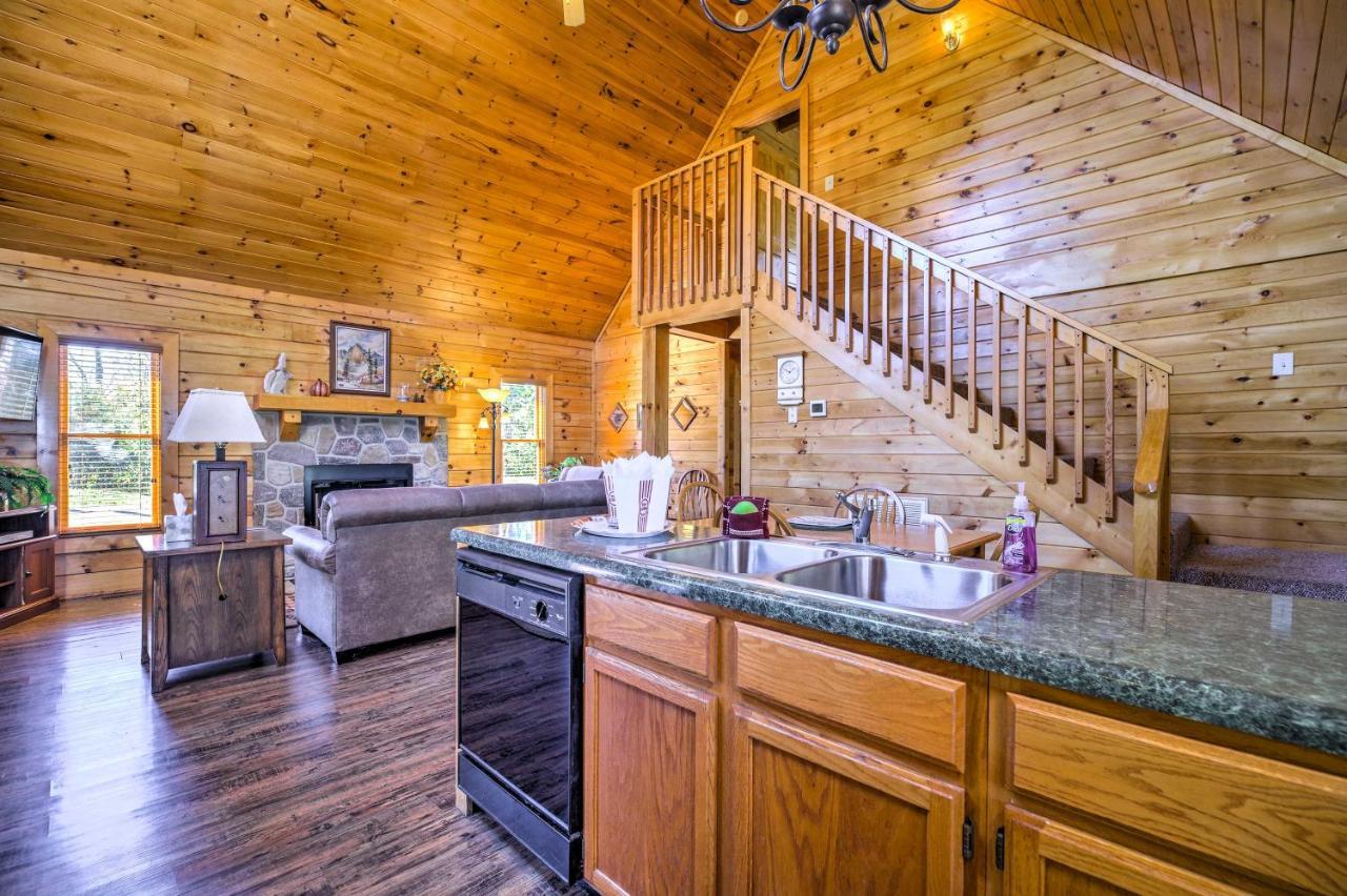 Sevierville Retreat Private Hot Tub And Lake Views! المظهر الخارجي الصورة